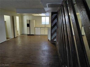 1336 N Jones Blvd in Las Vegas, NV - Building Photo - Building Photo