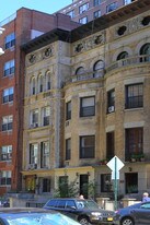 221 West 70th Street in New York, NY - Building Photo