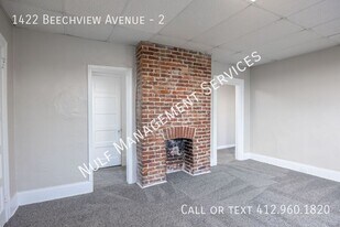 1422 Beechview Ave in Pittsburgh, PA - Building Photo