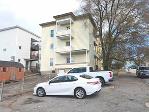 90 Wilson St-Unit -1 in Manchester, NH - Building Photo - Building Photo