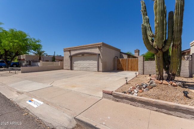 19202 N 14th St in Phoenix, AZ - Building Photo - Building Photo
