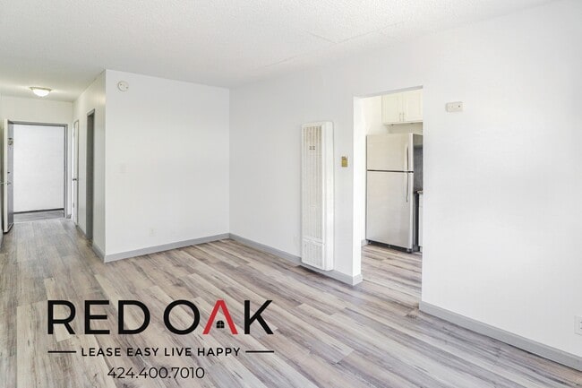 property at 5119 Fountain Ave