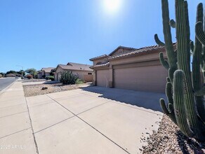 5959 W Kimberly Way in Glendale, AZ - Building Photo - Building Photo