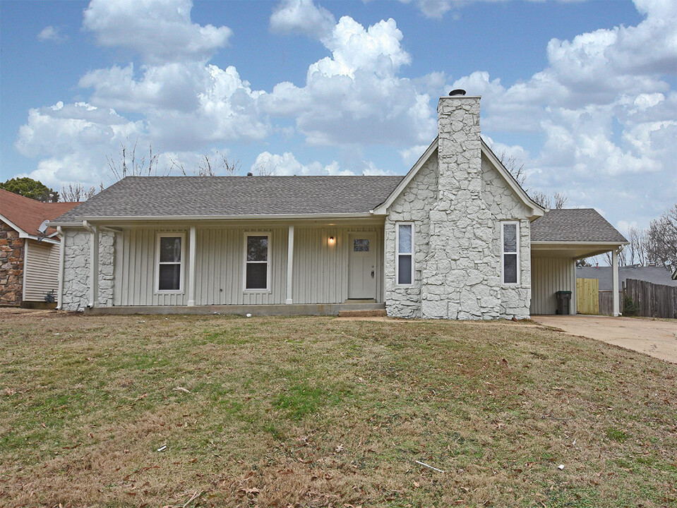 6362 Creek Mist Cove in Memphis, TN - Building Photo