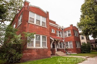 2322 Garfield Ave-Unit -3 in Minneapolis, MN - Building Photo - Building Photo