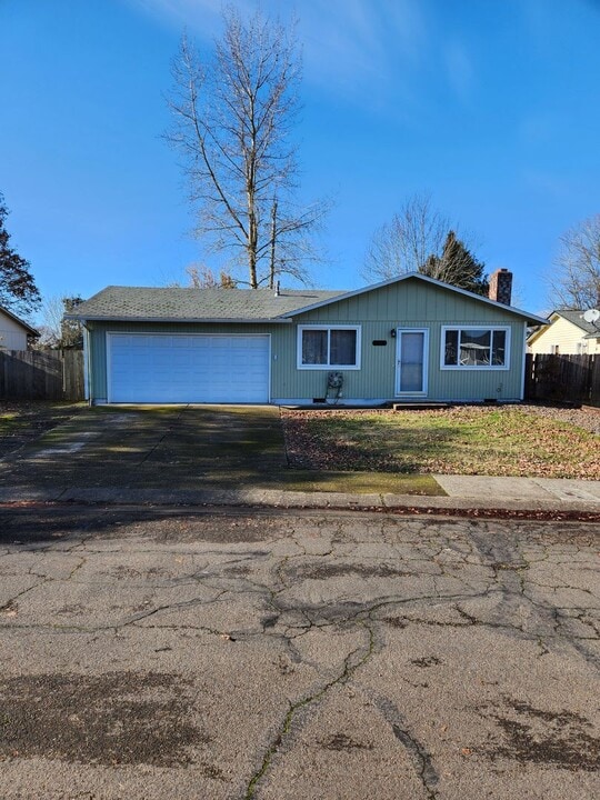 1972 Wright Pl SE in Albany, OR - Building Photo