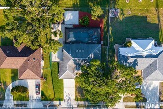 3307 Santa Barbara Blvd in Cape Coral, FL - Building Photo - Building Photo