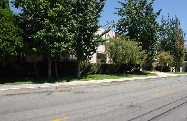 1901 Peyton Ave in Burbank, CA - Building Photo - Building Photo