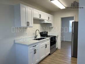 Columbia Apartments Yakima in Yakima, WA - Building Photo - Interior Photo