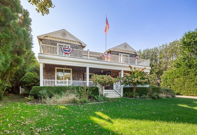 property at 43 Gansett Ln