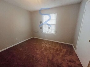 10305 Wisteria Ln in Jonesboro, GA - Building Photo - Building Photo