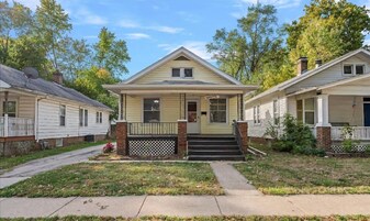1805 S 2nd St in Springfield, IL - Building Photo
