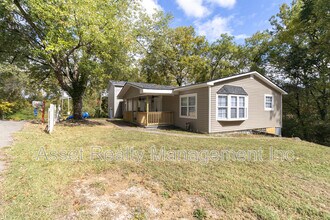 770 Mahoney Rd in Oliver Springs, TN - Building Photo - Building Photo