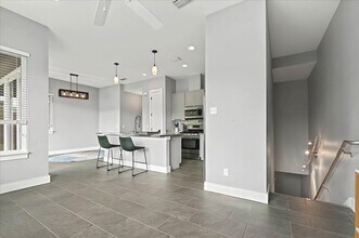 1819 Buford Ct in Tallahassee, FL - Building Photo - Building Photo
