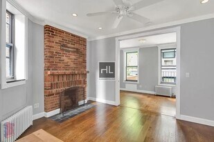 East 25th Street in New York, NY - Building Photo