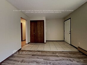 1621 Rice Creek Rd NE in Fridley, MN - Building Photo - Building Photo