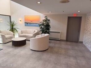 525 Ocean Blvd in Long Branch, NJ - Building Photo - Building Photo