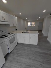 5435 W 24th Ave in Hialeah, FL - Building Photo - Building Photo