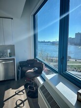 800 Harbor Blvd in Weehawken, NJ - Building Photo - Building Photo