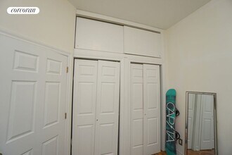 315 E 57th St in New York, NY - Building Photo - Building Photo