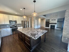 8361 Briar Trace Way in Castle Pines, CO - Building Photo - Building Photo