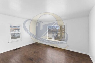 2064 Williamson Ave in Burton, MI - Building Photo - Building Photo