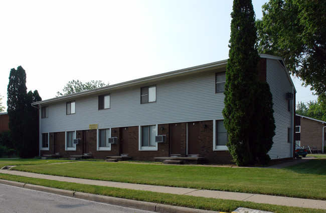 810 4th St in Bowling Green, OH - Building Photo - Building Photo