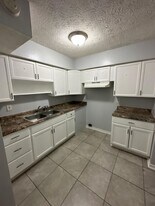 1430 W 18th St in Jacksonville, FL - Building Photo