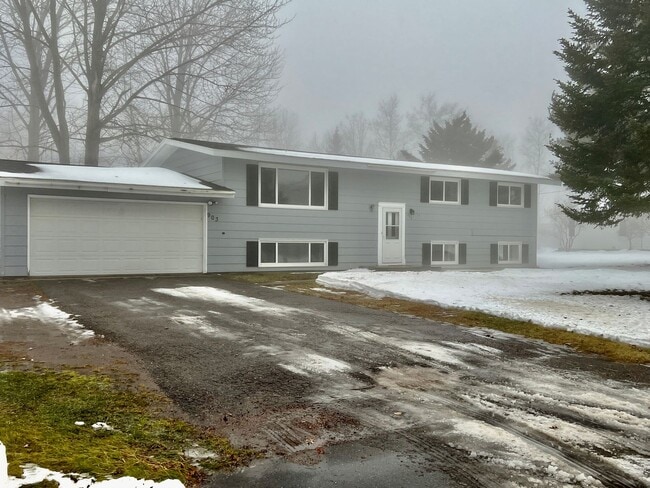 152671 Cloverland Ln in Wausau, WI - Building Photo - Building Photo
