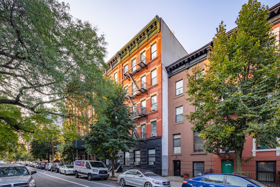 414-416 E 119th St in New York, NY - Building Photo