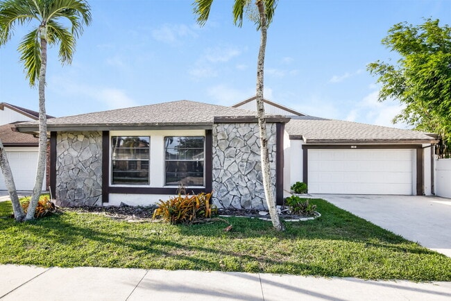 11471 Whisper Sound Dr