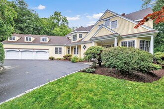 4 Lyons Plain Rd in Weston, CT - Building Photo - Building Photo