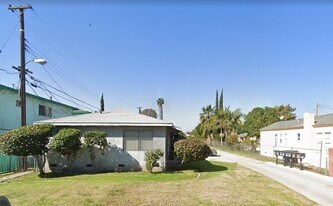 15727 S White Ave in Compton, CA - Building Photo