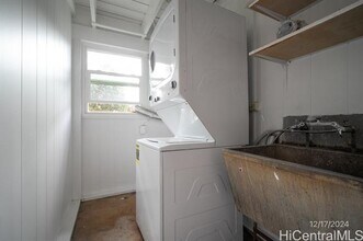 1501 Kuloko St in Pearl City, HI - Building Photo - Building Photo