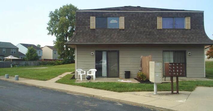 2425 Edmonton Rd in Columbus, OH - Building Photo