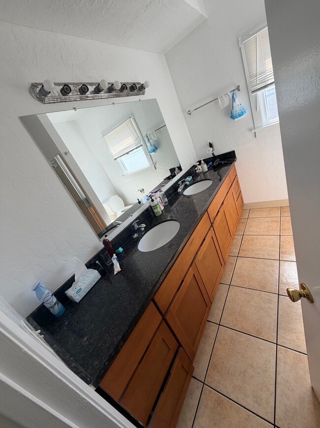 1780 Le Roy Ave, Unit 25 in Berkeley, CA - Building Photo - Building Photo