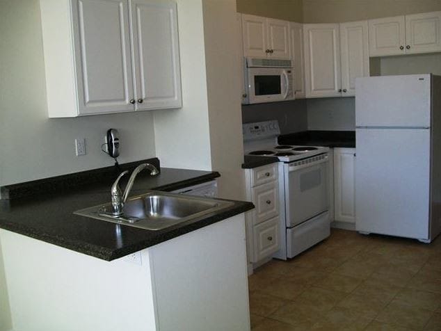 111 Prospect St Apartments in Stamford, CT - Building Photo - Building Photo