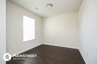 2332 Bee Hive Dr in Columbia, TN - Foto de edificio - Building Photo