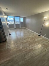 1060 Kamehameha Hwy in Pearl City, HI - Foto de edificio - Building Photo