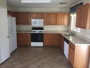2276 S 172nd Ln in Goodyear, AZ - Building Photo - Building Photo