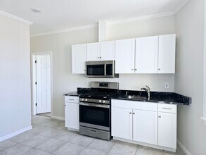 6816 John F. Kennedy Blvd-Unit -2nd floor in Guttenberg, NJ - Building Photo - Building Photo