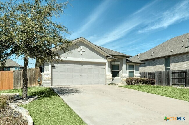 748 Nautical Lp in Kyle, TX - Building Photo - Building Photo