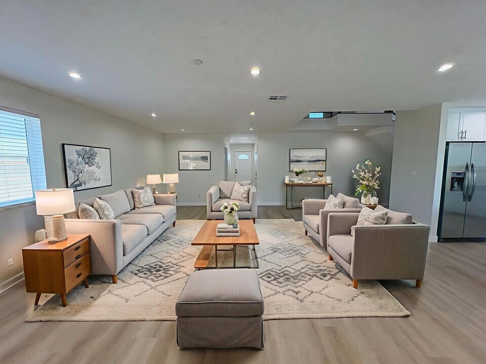 17215 Dalton Ave in Gardena, CA - Building Photo