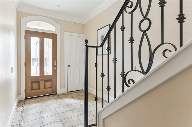 property at 3515 Yupon St