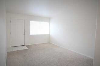 1386 Brown St in Wenatchee, WA - Building Photo - Building Photo