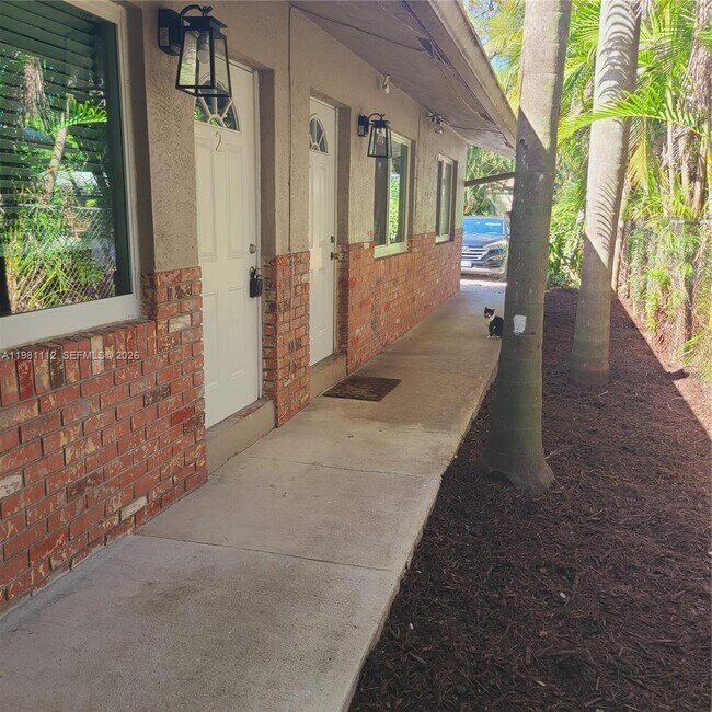 1504 SW 1st St in Fort Lauderdale, FL - Building Photo - Building Photo