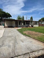 2910 Zephyr Ln in Melbourne, FL - Building Photo