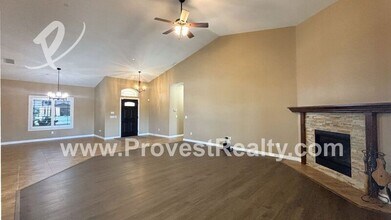 16209 Ridge View Dr in Apple Valley, CA - Building Photo - Building Photo