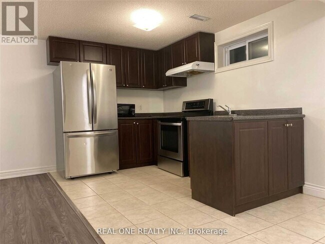 73 Romfield Circuit in Markham, ON - Building Photo - Building Photo