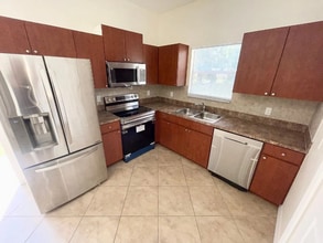 2813 N 18th St in Tampa, FL - Foto de edificio - Building Photo